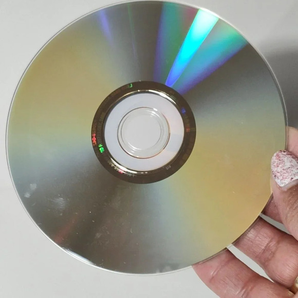 The Hunger Games DVD Movie 2012 2-Disc Set WORKING - Picture 9 of 9